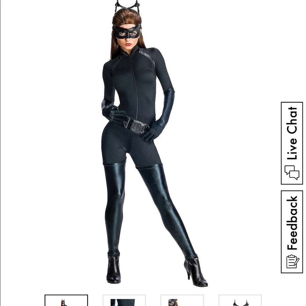 Woman’s cat woman costume